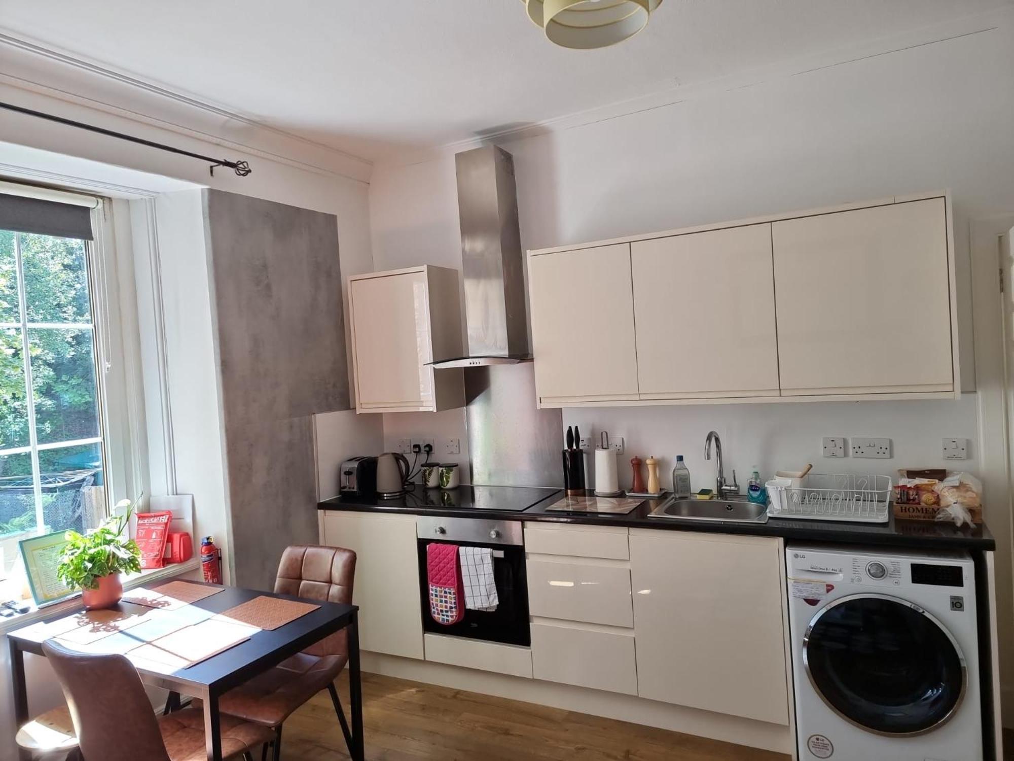 Charming Victorian Apartment, Close To Centre Inverness Ngoại thất bức ảnh
